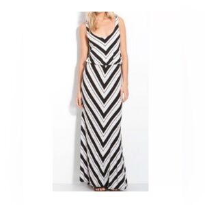Caslon Black and White Sleeveless Sundress Maxi M